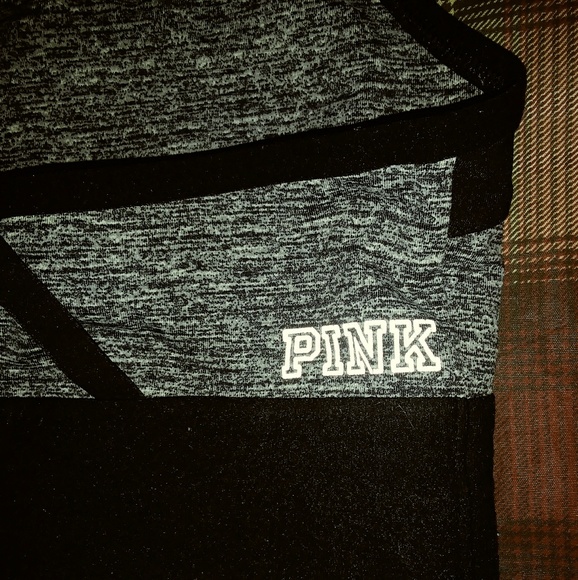 VS PINK Strappy sports bra ❤ - Picture 3 of 4